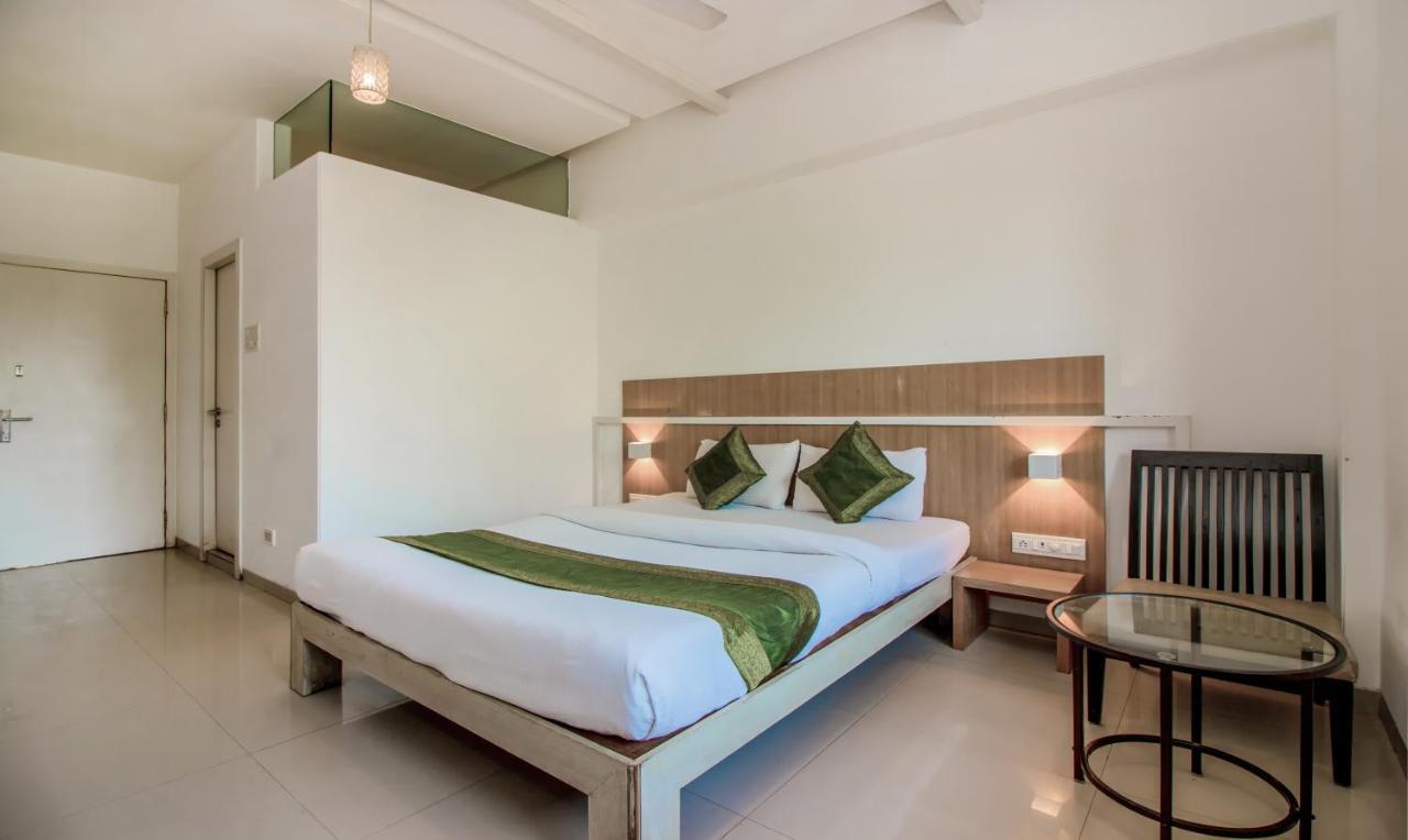 Treebo Trend Golden Nest Hotel Thane Exterior photo