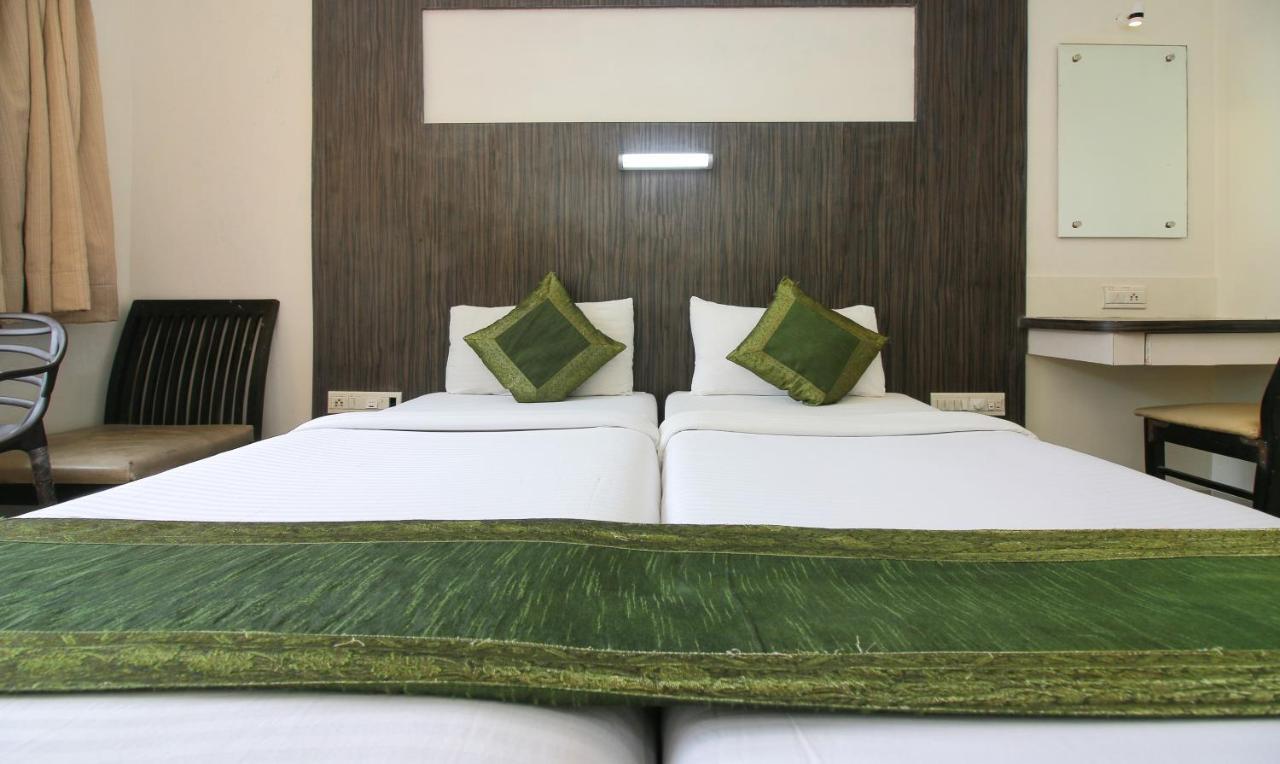 Treebo Trend Golden Nest Hotel Thane Exterior photo